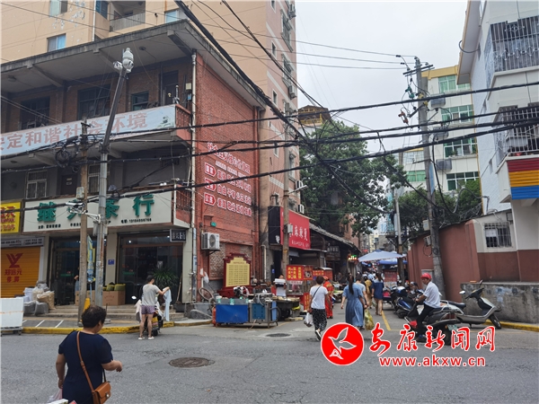 ���½ֵ�֩��W(w��ng)��|�������������R�ÿ�