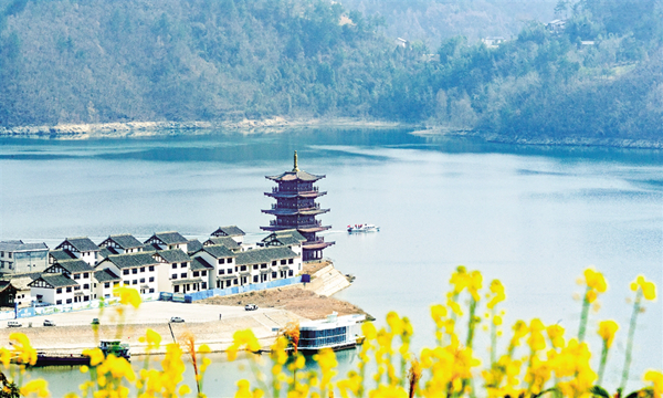 ���;����p����