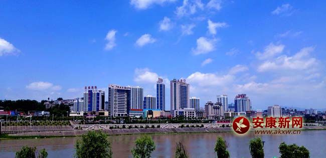 �����{��